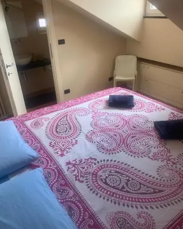 Guest house Camera Doppia Bagno Privato Ingresso Indipendente Savona